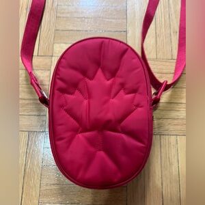 Lululemon team Canada bag